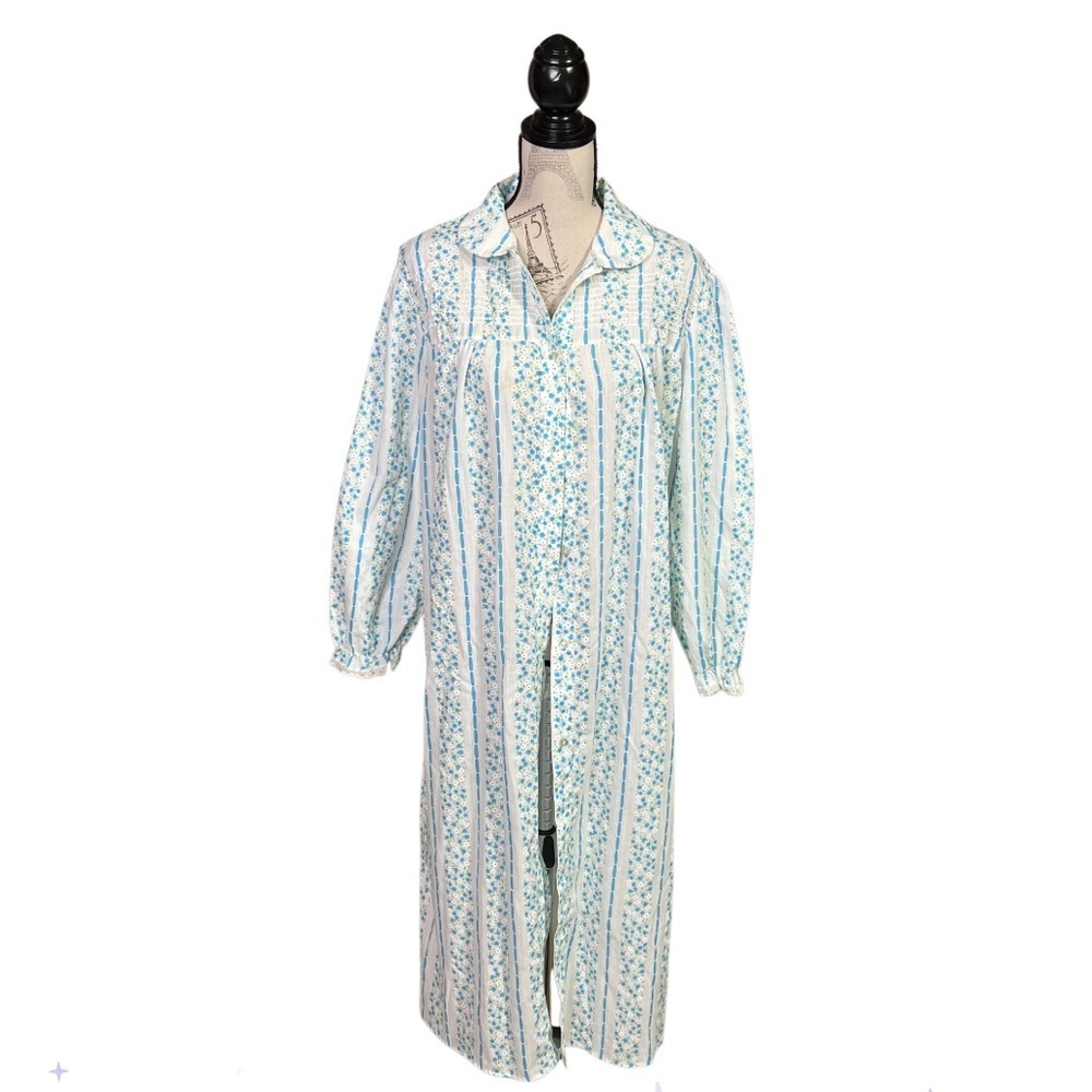 Vintage Dainty Floral Nightgown Prairie‎ Cottagecore Granny House Dress